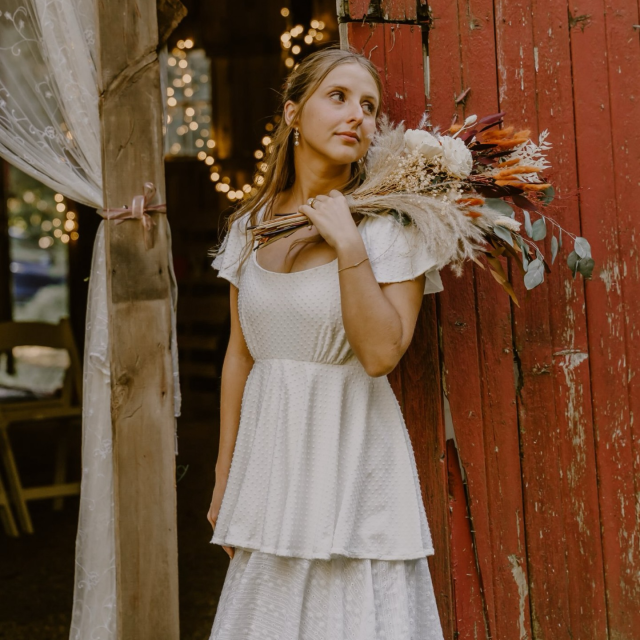 Golden fields, soft light, and a whole lot of love 🤍
Second shooting this beautiful countryside wedding was such a joy - from quiet moments on a dusty road to a dance floor full of laughter and celebration. Every detail felt warm, intentional, and full of heart.

Grateful to capture the in-between moments and witness a day that felt as peaceful as the setting itself 🌾✨

#SecondShooter #WeddingPhotography #CountryWedding #RusticWedding #WeddingInspiration GoldenHourMagic LoveStories WeddingVibes

Second Shot for @kdphotographyia