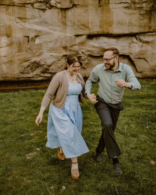 Mel and Matt - Engagement
Sneak peeks from the sweetest evening at Ledges State Park ✨
Just the two of them, a little golden light, and a whole lot of love.